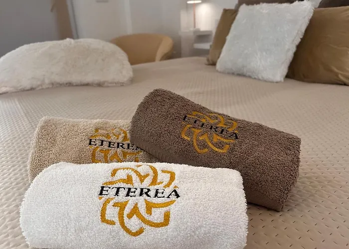 Eterea Casa Feriehus Brindisi